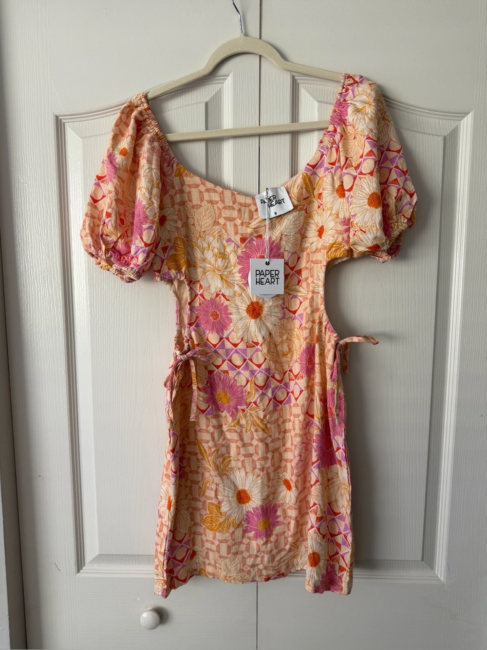Paper Heart Peach Floral Puff-Sleeve Mini Dress